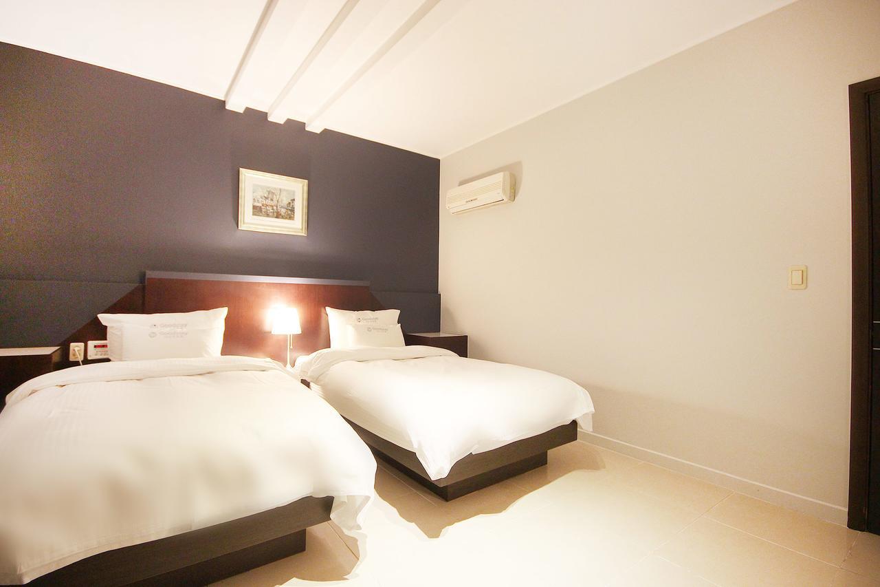 Charmant Hotel Mokpo Exterior foto